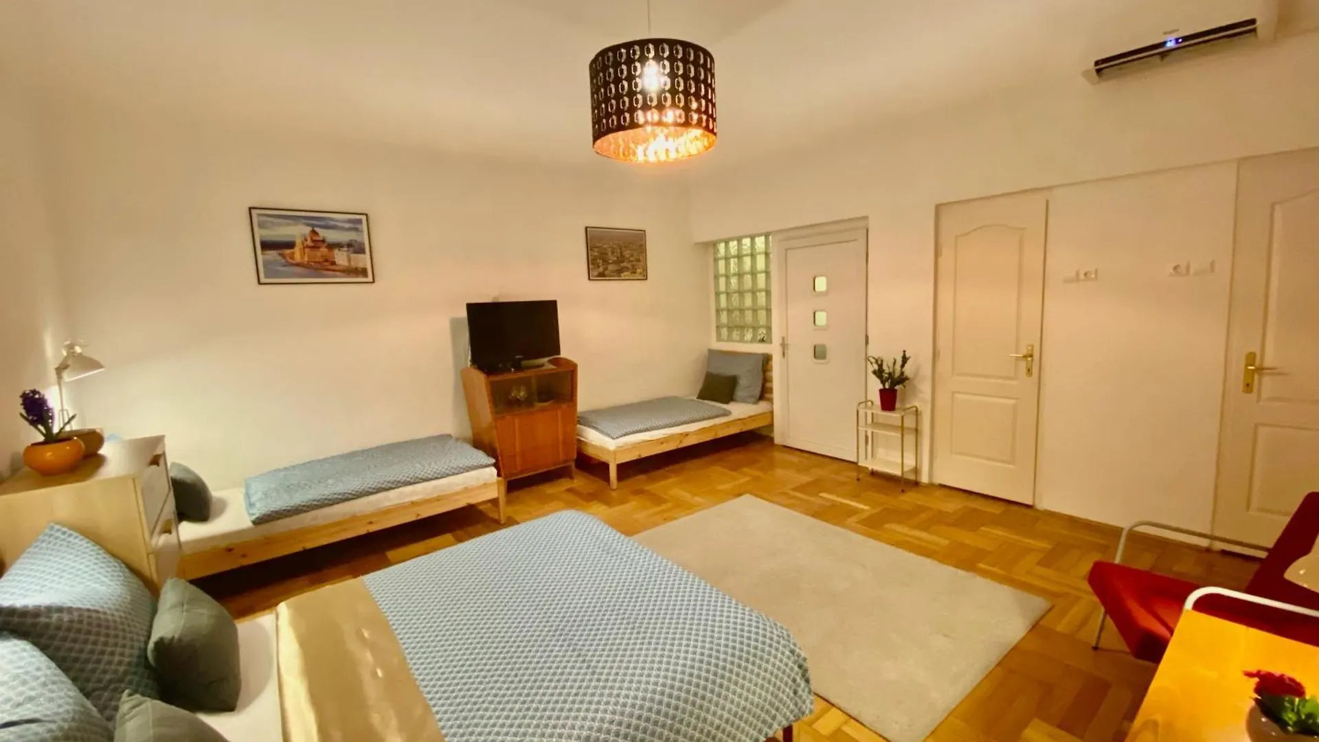 Astoria Center 8 Apartment Budapest Hungary